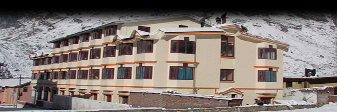 Hotel Narayan Palace in Badrinath