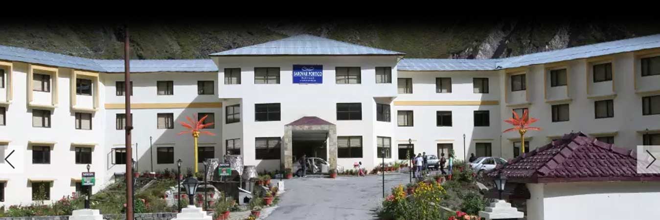 Hotel Sarovar Portico in Badrinath